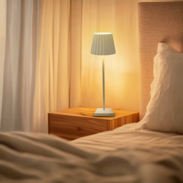 Lampara Led de sobremesa White Courtin - N
